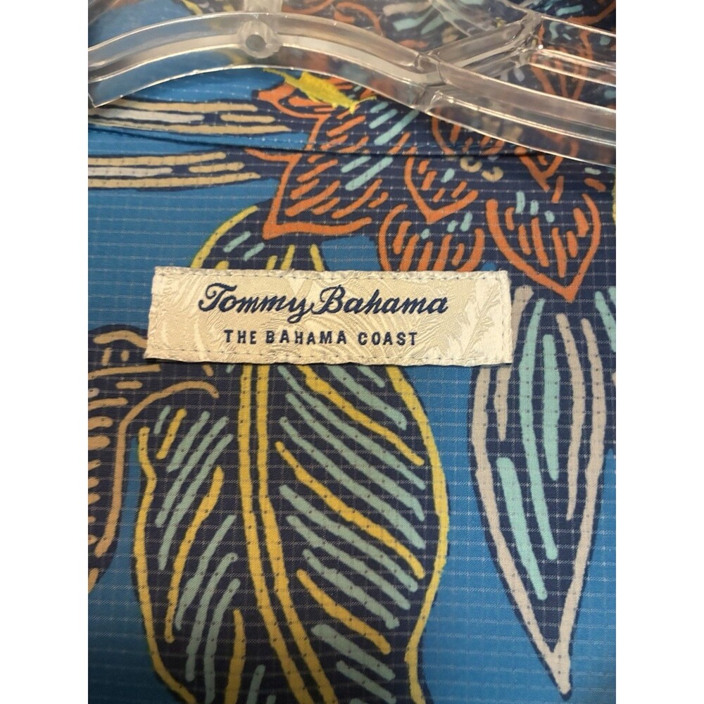 Tommy Bahama Men’s Hawaiian Shirt XL Bahama Coast - Picture 2 of 4